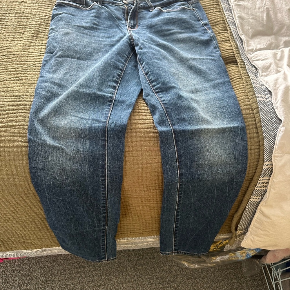 Old Navy Men's Relaxed Fit Blue Jeans
